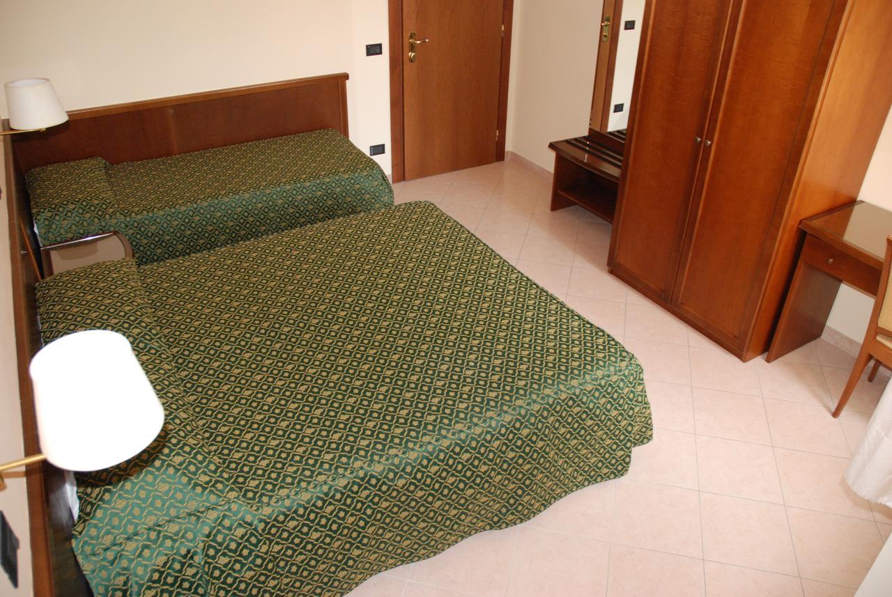 Ristorante Albergo 7Bello Caposele Exterior foto